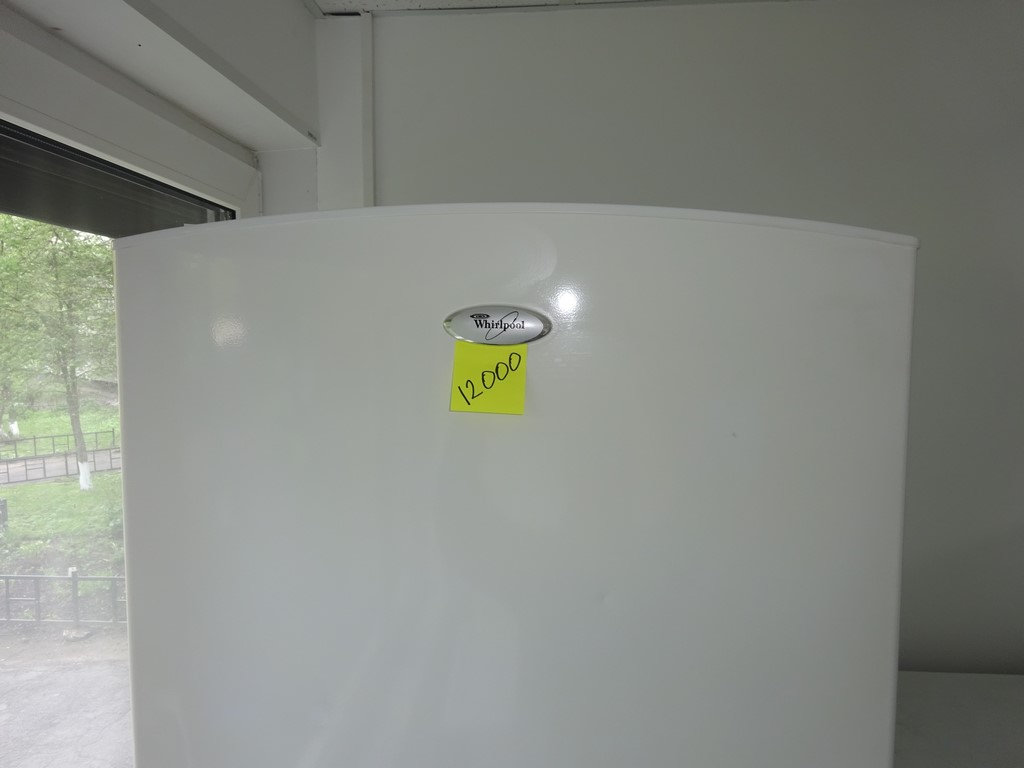 Холодильник WHIRLPOOL ARC 5574
